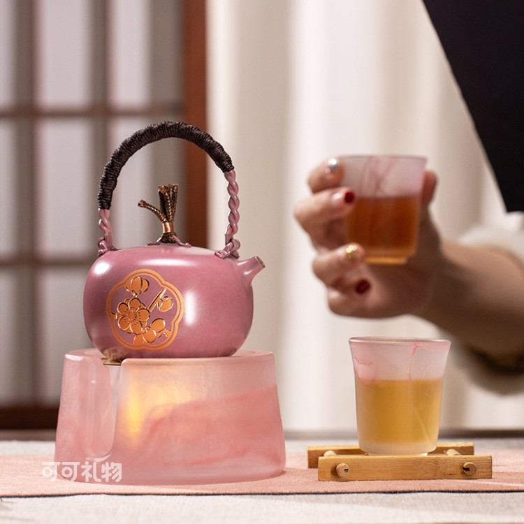 ティーポットセット中国の老舗ブランド「朱福青銅器」の5代目継承者 朱炳仁 ティーポットセット中国の老舗ブランド「朱福青銅器」の5代目継承者 朱炳仁